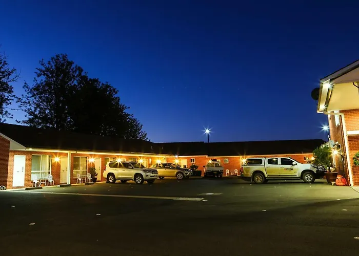 Akuna Motor Inn And Apartments