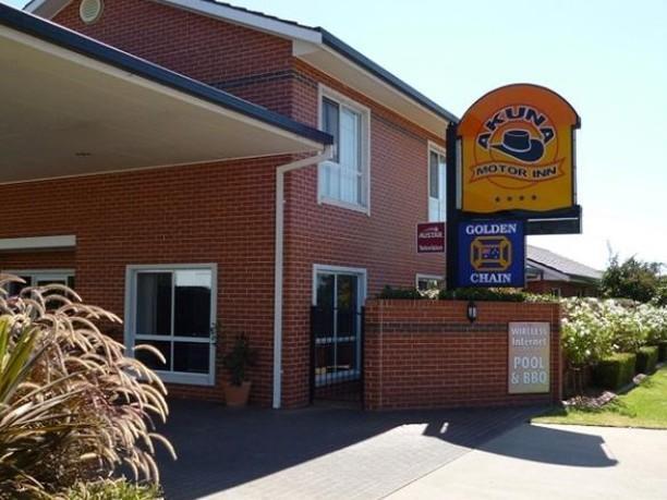 Akuna Motor And Motel 4*